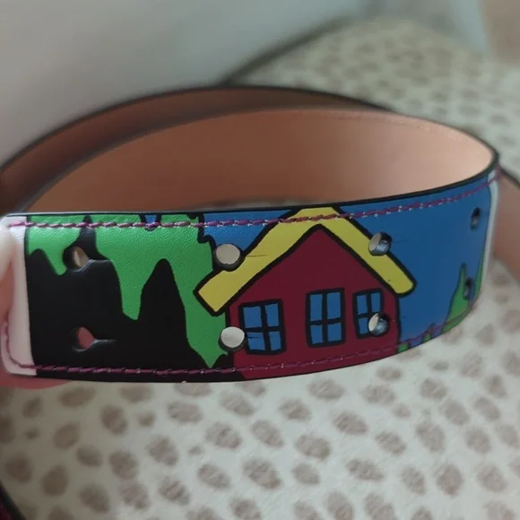 Moschino Logo Buckle Comic print leather belt - Picture 10 of 12